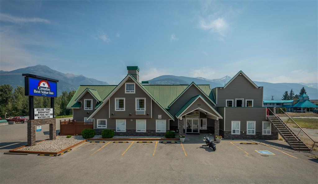 Canadas Best Value Inn Valemount Eksteriør billede